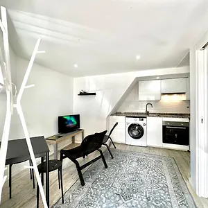 Appartement Cozy Tiny House, Lisboa