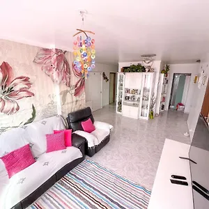 Alloggio in famiglia At Your Doorstep - Bedrooms, Lisbona